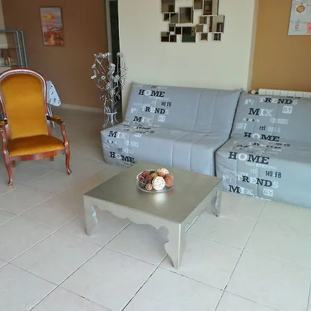Maurin 3405 Villa *
